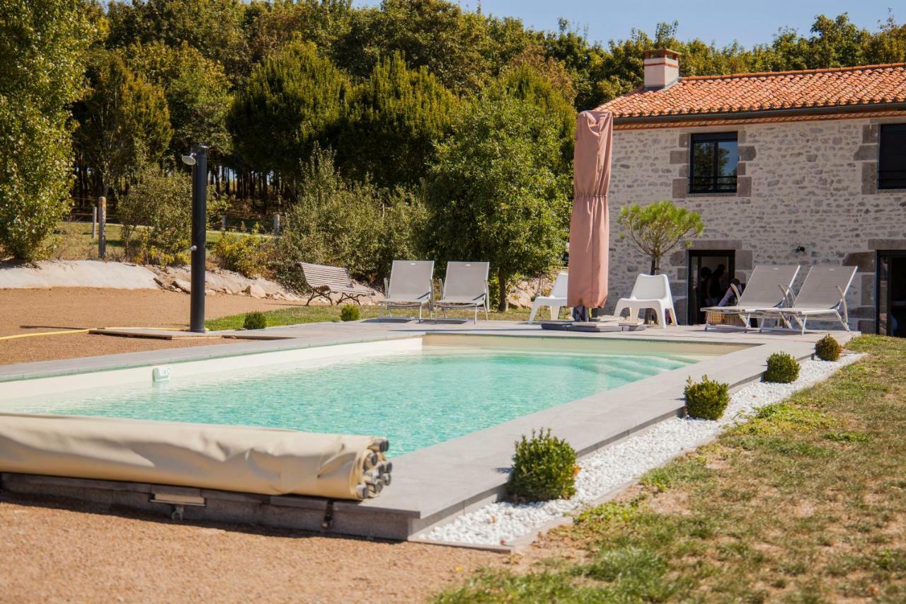 La Remise 4 Etoiles Villa Saint-Hilaire-de-Mortagne Bagian luar foto